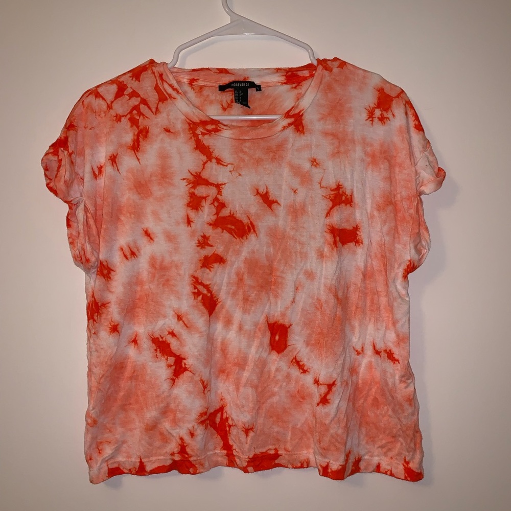 Forever 21 tie dye crop tee